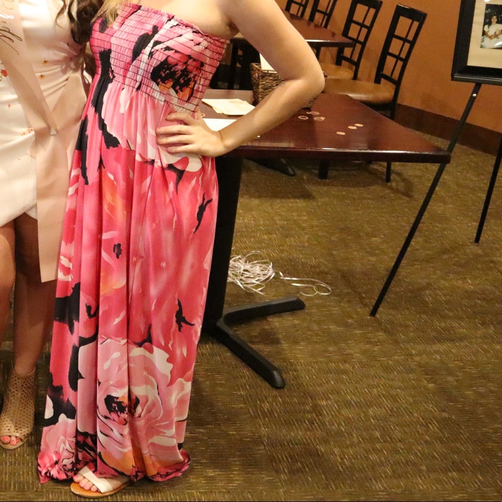 Maxi dress